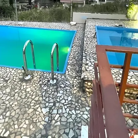 Farka Luxury Villa