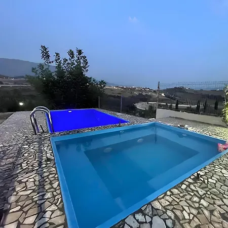 Farka Luxury * Tirana