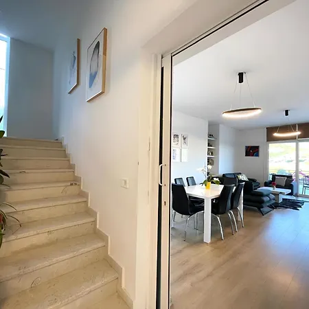 Farka Luxury Villa *